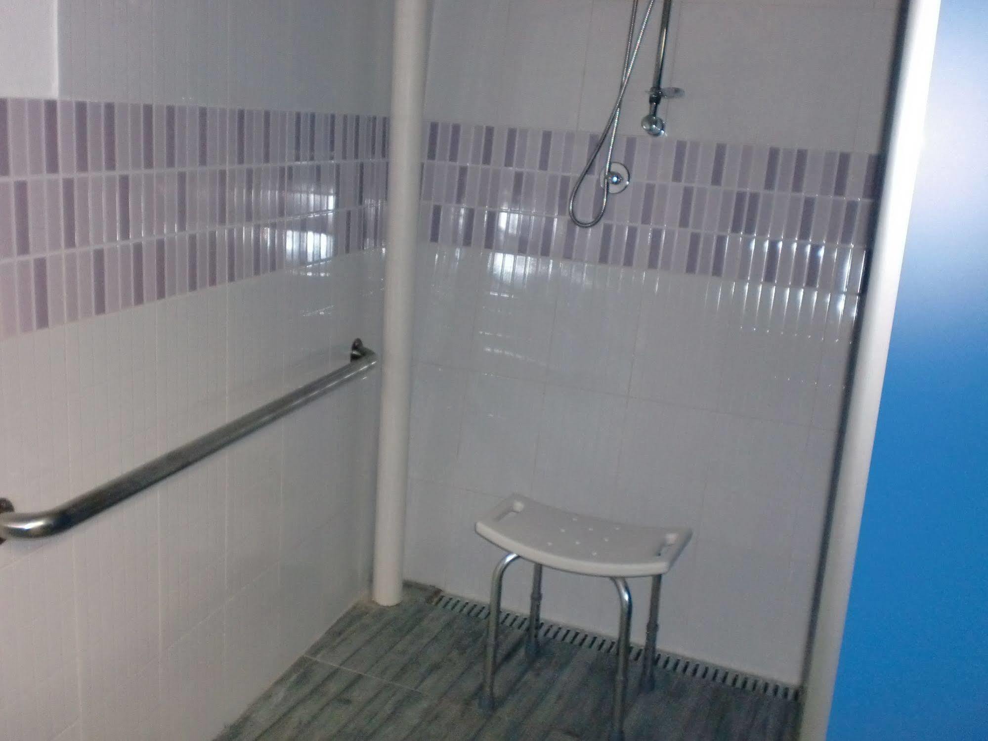 Albergue Monterrey サンティアゴ・デ・コンポステーラ エクステリア 写真